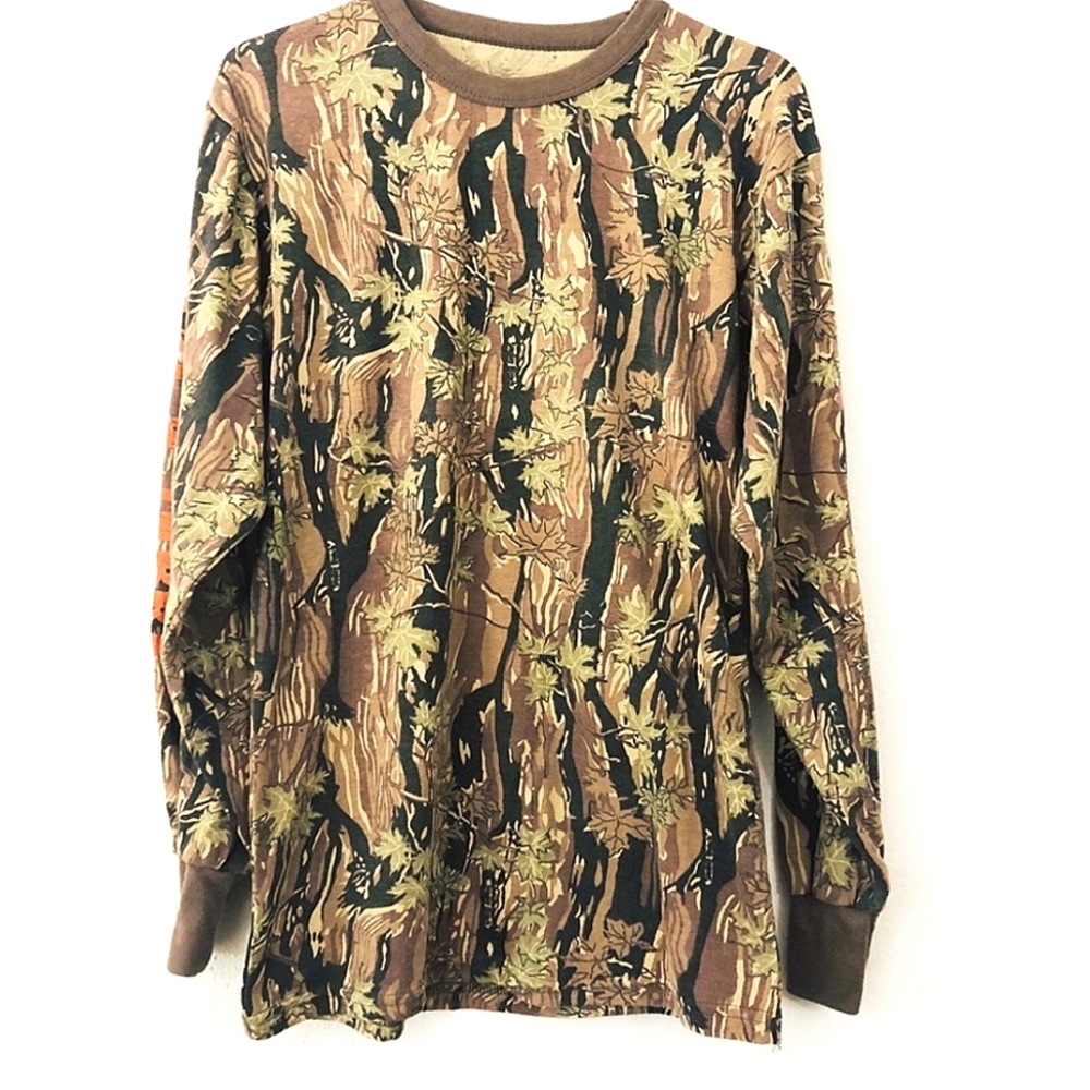 Long Sleeve Camouflage T-Shirt Men Size Medium